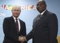 Sommet Afrique-Russie : Poutine a proposé à Touadéra d’établir une liste de projets communs à forte potentialité