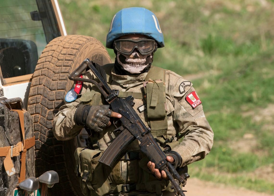 Les casques bleus: violeurs ou sauveurs ?