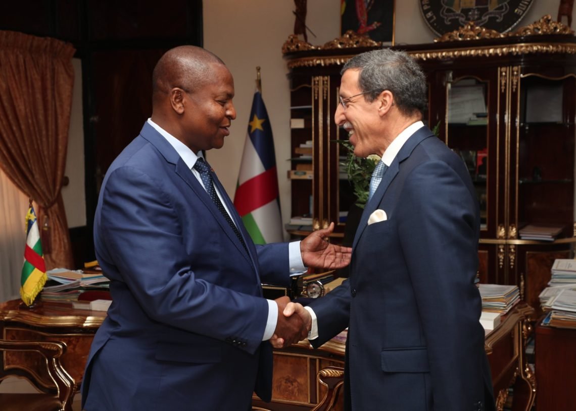 L’audience entre le Président Touadéra et l’Ambassadeur du Royaume du Maroc