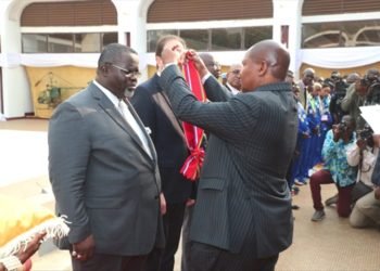 Les athlètes centrafricains reçoivent des distinctions honorifiques du Président Touadéra