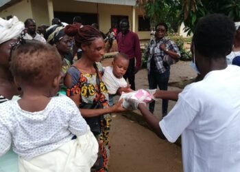 2 tonnes d&rsquo;aide humanitaire ont été distribuées par la Mission Russe en RCA