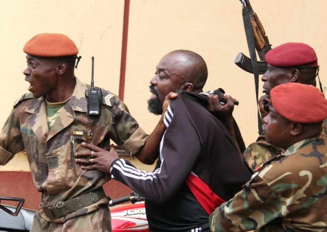 AUCUNS CRIMINELS NE RESTERONT JAMAIS IMPUNIS EN CENTRAFRIQUE: UN ANCIEN CHEF D&rsquo;UNE MILICE ACCUSÉE DE CRIMES DE GUERRE ARRÊTÉ EN RCA
