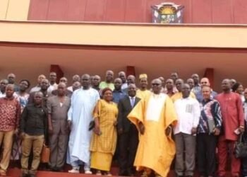 Les élus de la nation luttent contre le changement climatique