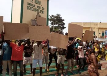 Les manifestations se poursuivent dans la capitale, Bangui, contre l’embargo sur les armes