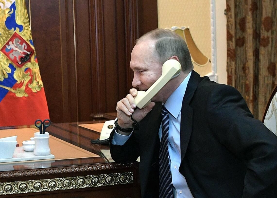 Vladimir Poutine a félicité par téléphone le Président Touadéra à l&rsquo;occasion de la Fête nationale