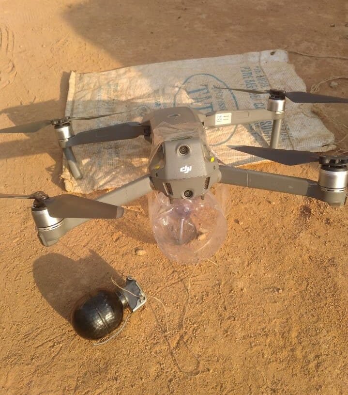 Drones et autres armes découverts par les forces des FACA