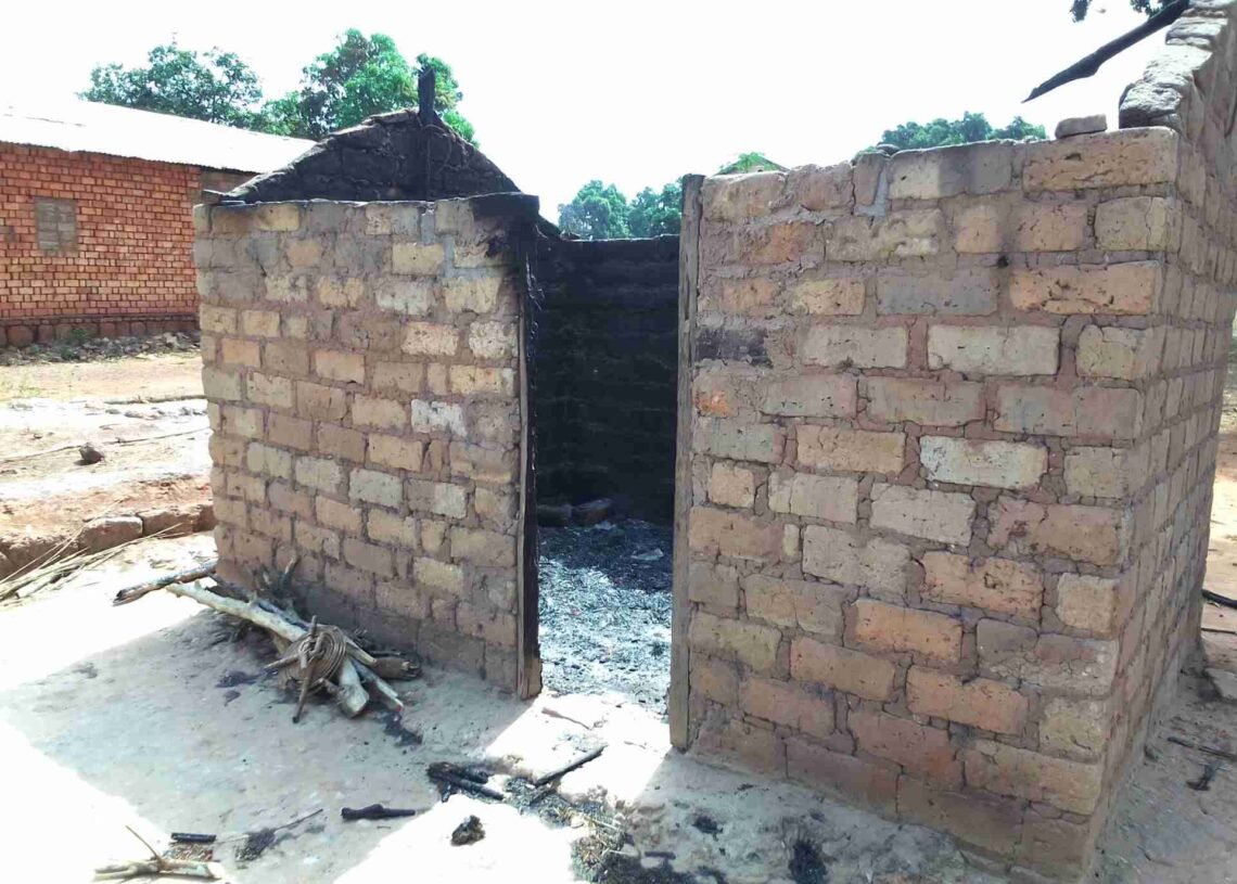 Les rebelles de la Séléka ont incendié le village Antongo Bakari et tué 3 civils