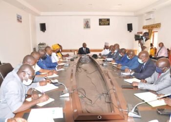 Premier Ministre Félix Moloua a eu une rencontre avec le représentant pays de la BAD