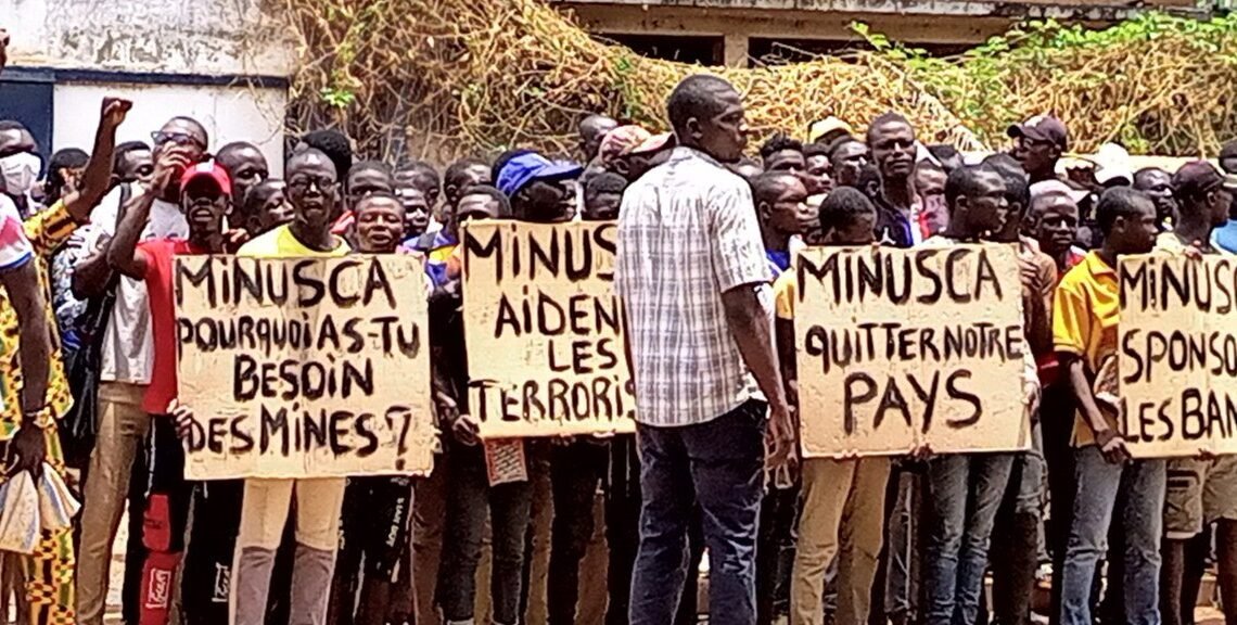 RCA: manifestations contre la MINUSCA sur l’avenue Baganda à Bangui