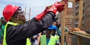 Visite du Premier Ministre Félix Moloua dans la préfecture de l’Ombella M’Poko