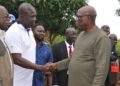 CENTRAFRIQUE : le Premier Ministre procede à la remise de plus de 20 000 poussins d&rsquo;un jour aux membres coopérants de la COOPAV-38 à Boali