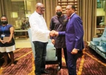 Félix MOLOUA prend part aux assemblées annuelles du groupe de la BAD à Accra