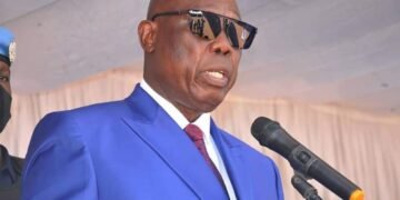 Le Premier Ministre Felix Moloua lance les activités du Mois du Travail