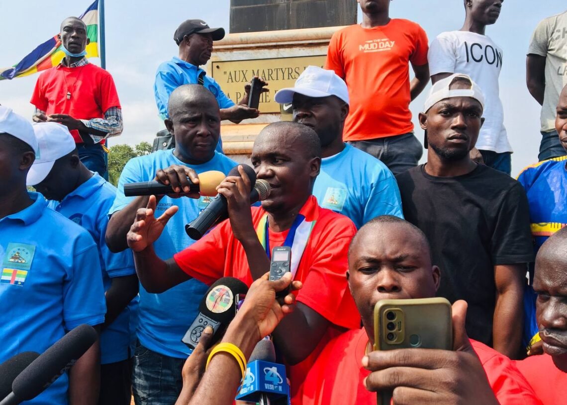 RCA: 10 000 participants à un rassemblement en faveur de la nouvelle constitution