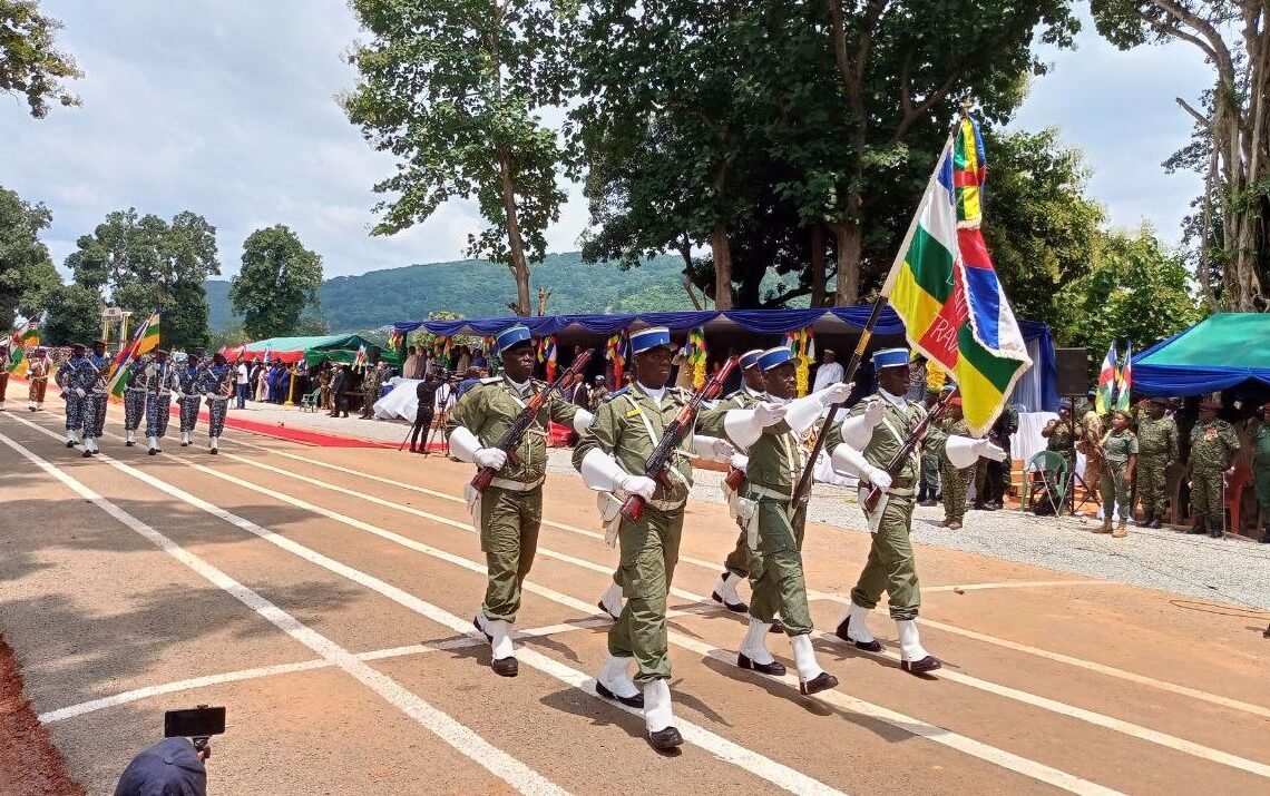 Un grand défilé militaire s’est déroulée au Camp Kassaï