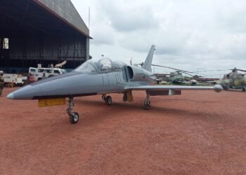 Centrafrique: les FACA reçoivent le premier avion d&rsquo;entraînement militaire