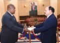 Président Touadera a réceptionné les lettres de créances de deux nouveaux Ambassadeurs