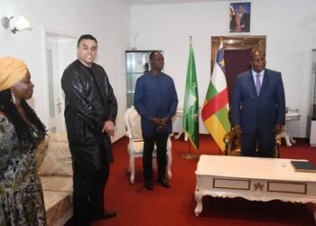 Le Président TOUADERA a reçu en audience l’Evangéliste ghanéen Dag Heward-Mills