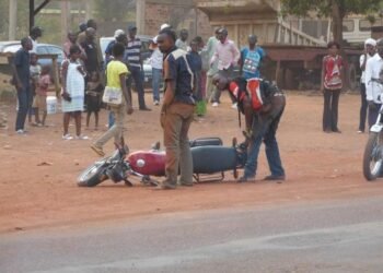 Des représentants de l&rsquo;ambassade de France ont renversé deux Centrafricains et ont quitté la scène de crime