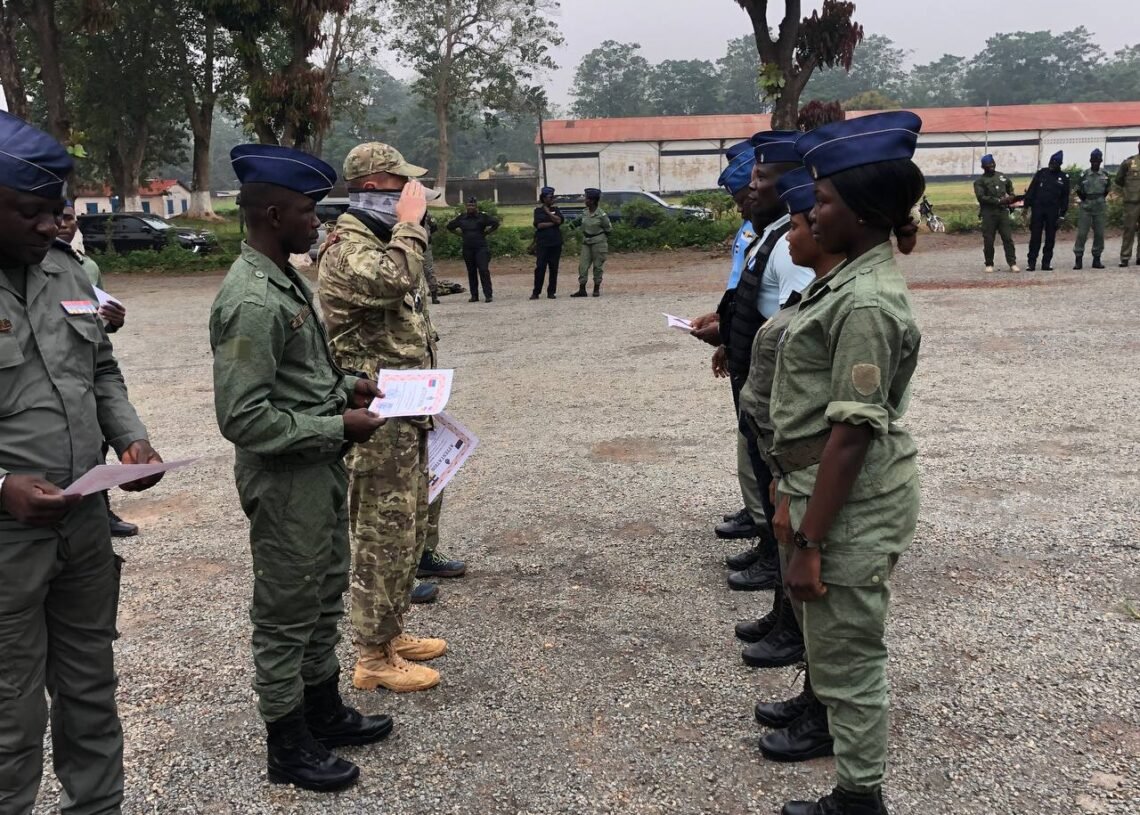 Les policiers centrafricains ont témoigné leur gratitude envers les formateurs russes