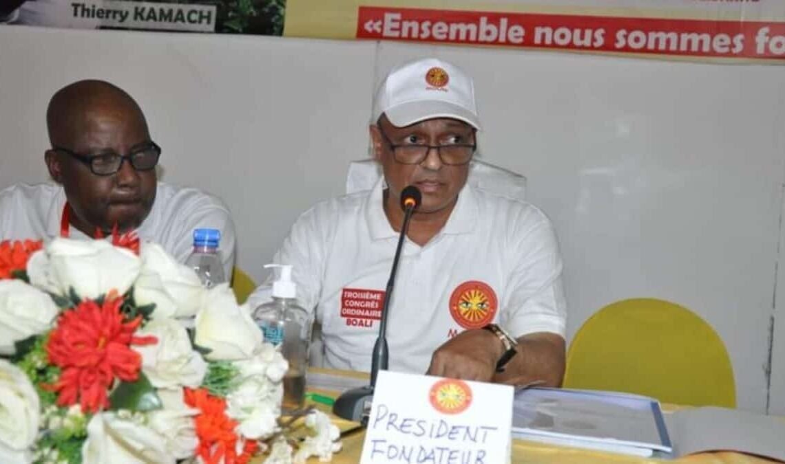 Un autre parti politique s&rsquo;est exprimé en faveur de la révision de la Constitution