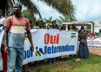 Sondage dans les rues de Bangui : nous rédigeons notre propre Constitution. Aujourd&rsquo;hui nous écrivons nous-mêmes l&rsquo;histoire de notre pays!