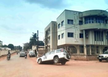 La vitesse excessive et l&rsquo;ivresse provoquent un accident de la voiture Minusca