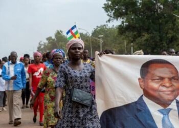 Des représentants du secteur public soutiennent la nouvelle loi constitutionnelle