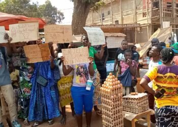 Les manifestations contre  le groupe français CASTEL se poursuivent dans la capitale de la RCA, les gens demandent leur départ du pays