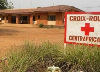 Les médias pro-français tentent de rétablir la mauvaise réputation de la Croix-rouge