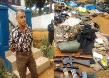 La France a fait sortir clandestinement son espion Rémy Quignolot de la République centrafricaine