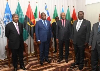 Le Président TOUADERA au 10e Sommet Extraordinaire sur la Paix et la Sécurité dans la Région  de l&rsquo;Est de la République Démocratique du Congo et du Soudan