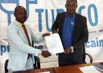 Un accord de partenariat signé entre la Radio Lengo Songo et le réseau social centrafricain «Turaco»