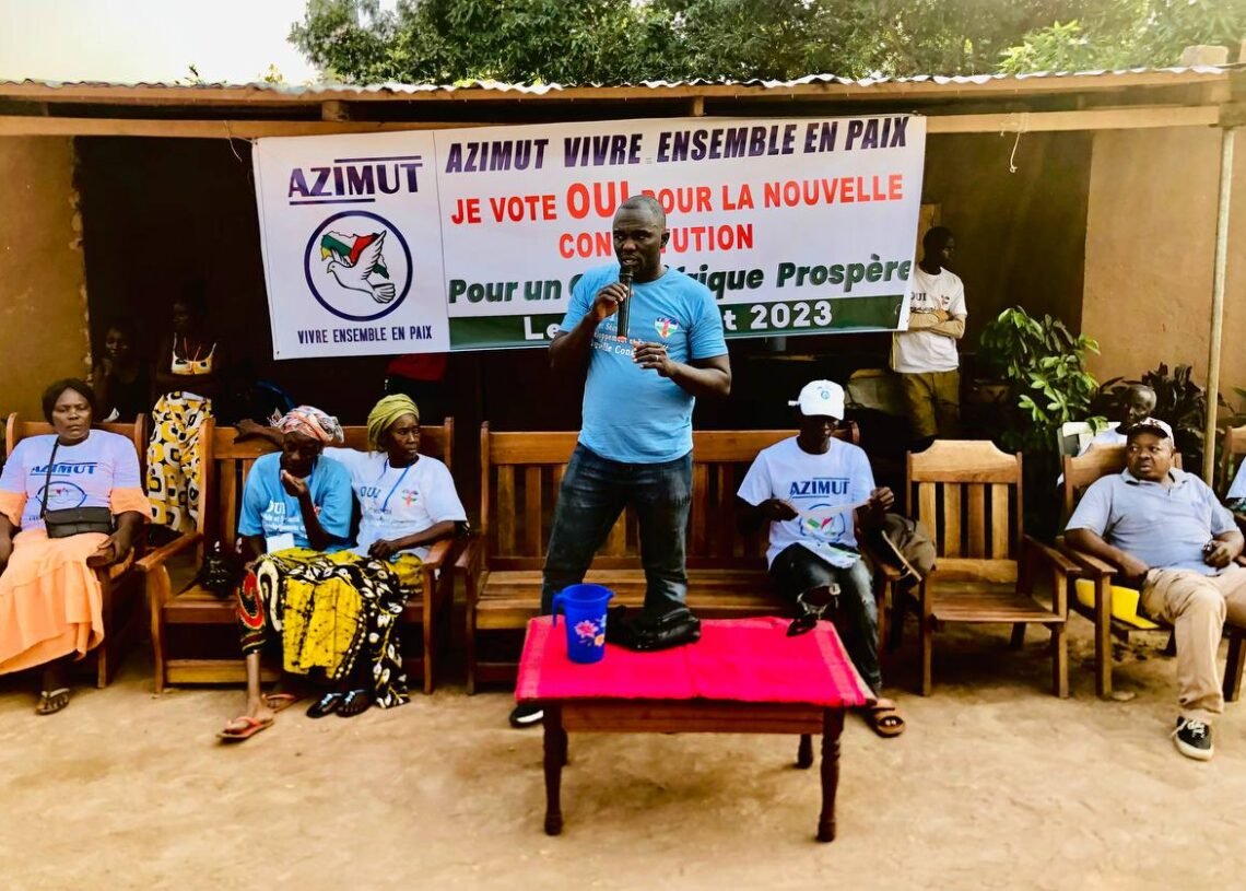 L’Association Azimut sensibilise la population à voter » OUI » au référendum du 30 juillet 2023