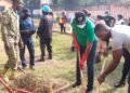 Le Premier Ministre participe à l&rsquo;Opération KWA TI KODRO avec des employés du Ministère de l&rsquo;Économie, du Plan et de la Coopération Internationale