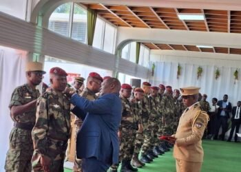 16 Officiers Généraux des FACA ont reçu des mains du Président TOUADERA leur attribut de Général