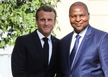 Les points de repère de la rencontre entre Touadera et Macron