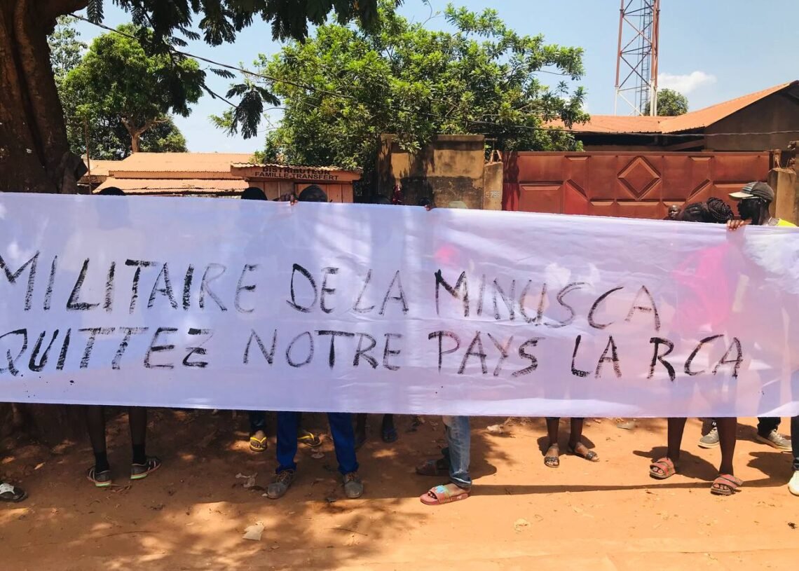 Les habitants de Bangui réclament le départ des contingents militaires de la MINUSCA