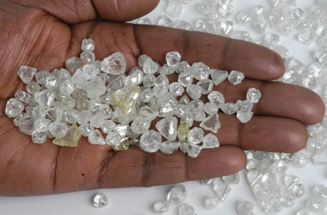 La RCA tient à la levée totale de sanction sur le diamant