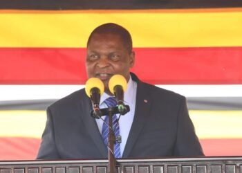 Faustin Archange Touadera est Invité d’honneur de la Célébration du 62e anniversaire de l’Indépendance de l’Ouganda