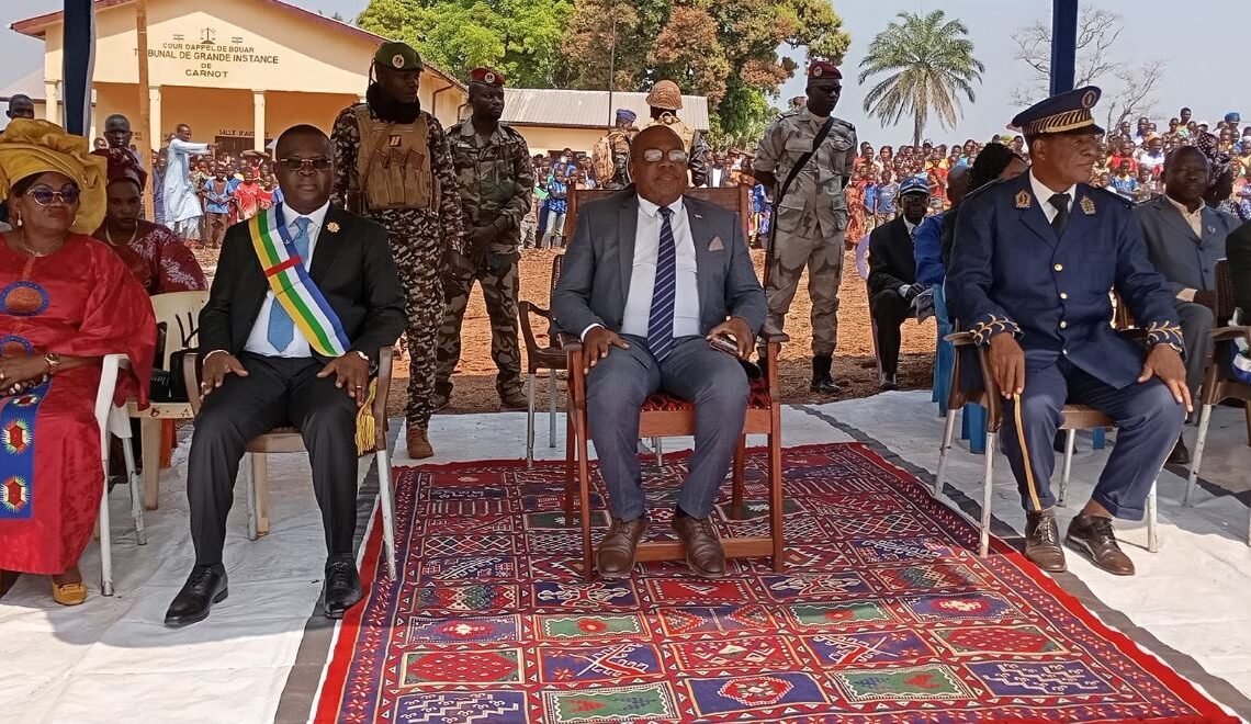 Report de la célébration de la journée de la proclamation de la République à Сarnot