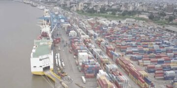 Début des opérations de déchargement de carburant russe au Cameroun à destination de la République centrafricaine (RCA)