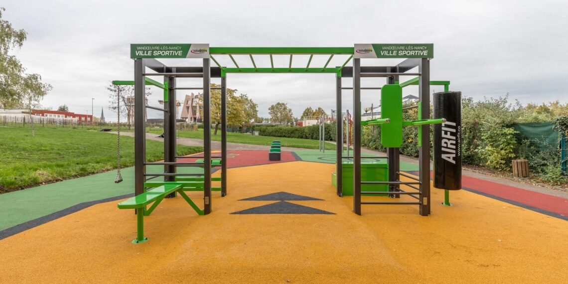 La société «CENTRABOIS» s’engage à doter les dix villages aux équipements sportifs