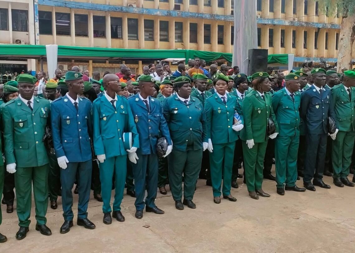 267 cadres et agents des Eaux et Forêts ont porté leurs galons