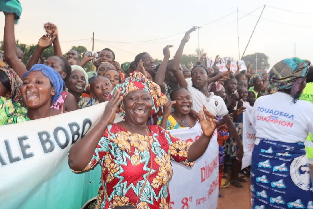 Mobilisation massive des militants en faveur de la candidature du Président TOUADÉRA à l’élection présidentielle