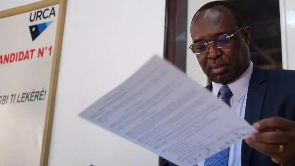 Comment Dologuélé est devenu apatride