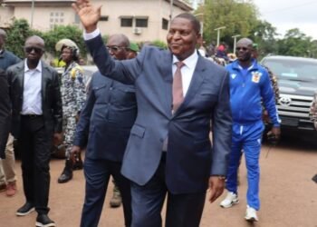 Faustin-Archange Touadéra a officiellement déposé sa candidature à l’élection présidentielle