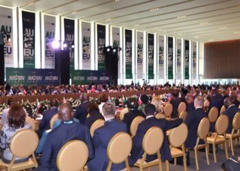 Le Président Touadéra participe au 7e sommet UE-UA en Angola