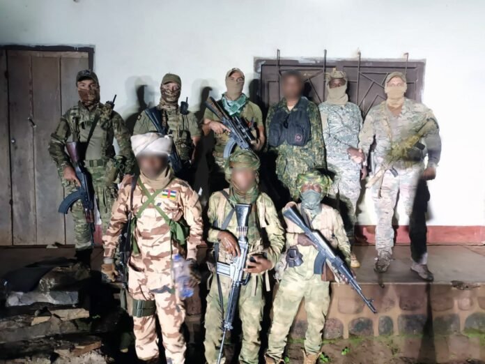 Une réunion de travail s’est tenue entre des instructeurs russes et des représentants du MPC