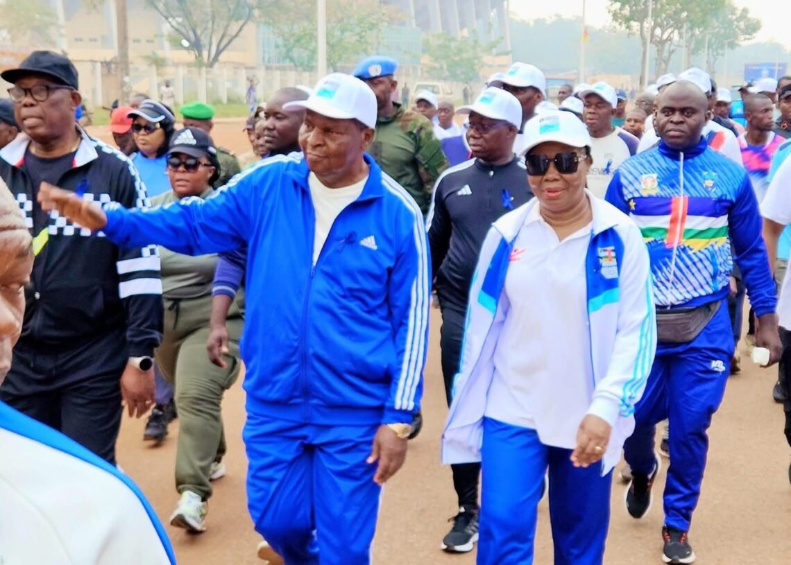 Le couple présidentiel participe à une marche de sensibilisation au cancer de la prostate